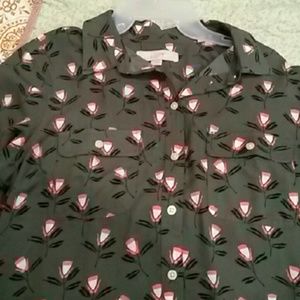Loft, Large long-sleeve button-down w/ tulips